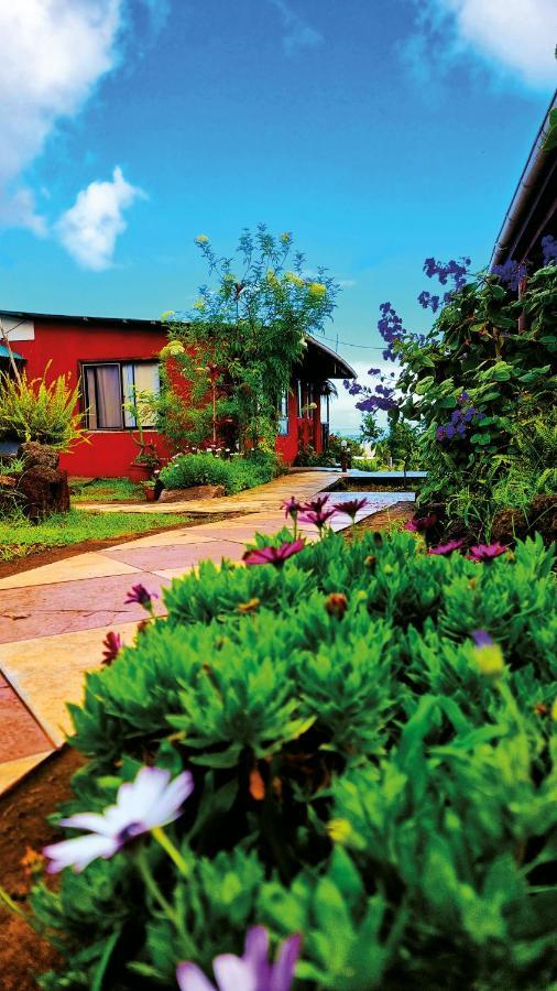Cabanas Keuhenua Hanga Roa Exterior photo